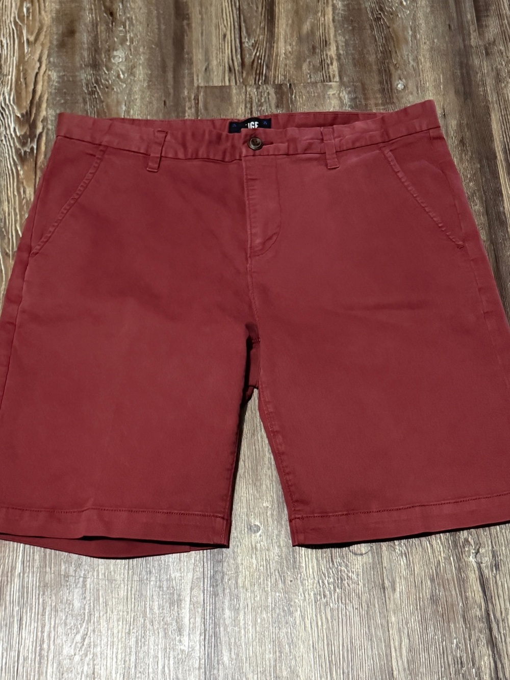 Paige Archie Long Burgundy Shorts Men's 34 Casual High Rise Chino Preppy Style